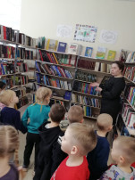 Экскурсия в библиотеку Экскурсия в библиотеку.
