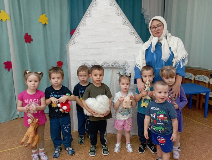 Развлечение "В гостях у бабушки - Загадушки" Развлечение "В гостях у бабушки - Загадушки".